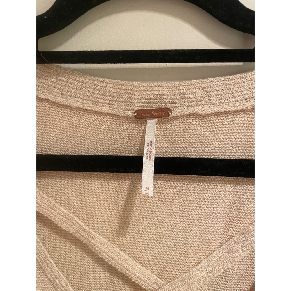 Free People Crisscross V-Neck Tunic Sweater Beige Ribbed Longline Size M - Picture 3 of 4